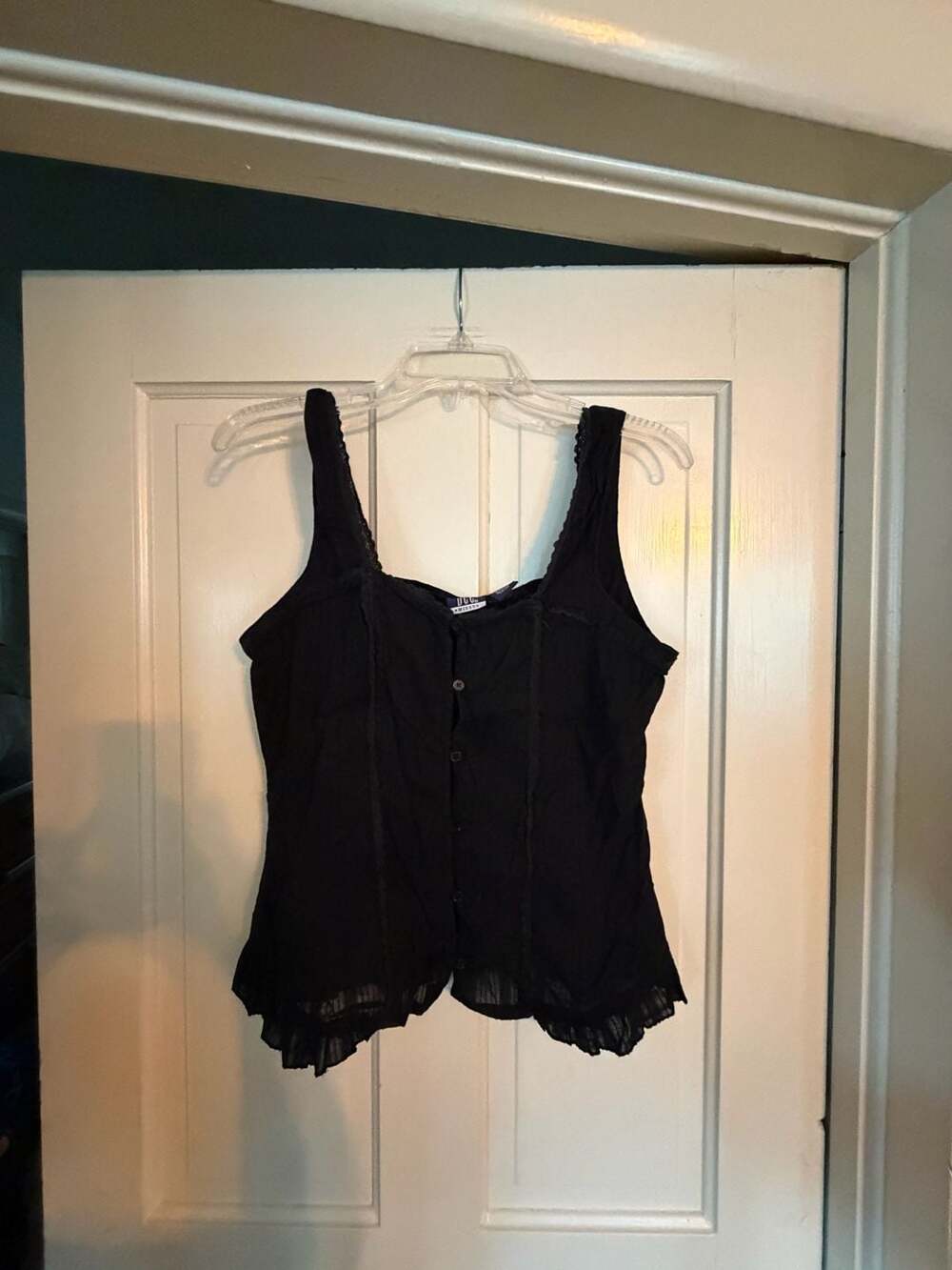 DCC Missy Black Cotton Lace-Trim Button-Down Tank Top